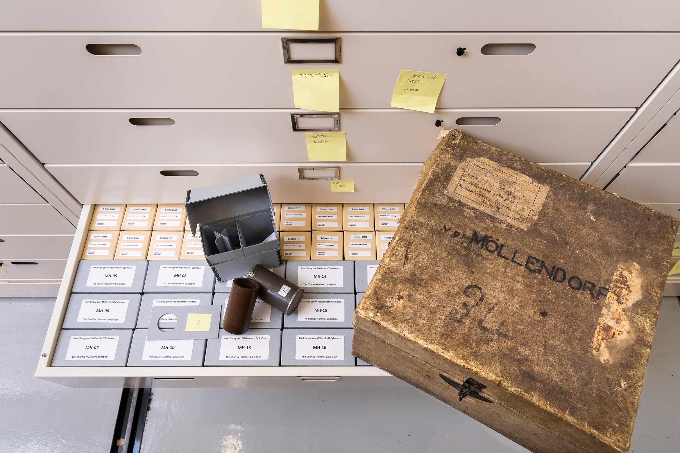 Wax cylinders with audio recordings from the late 1800s of various Chinese dialects 